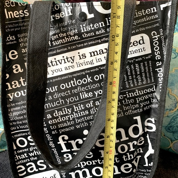 Lululemon Shopping Bag - Picture 2 of 4